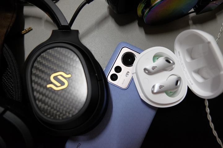 感狩】旗舰组合再临- 漫步者新版Stax Spirit S3 平板头戴耳机与NeoBuds 