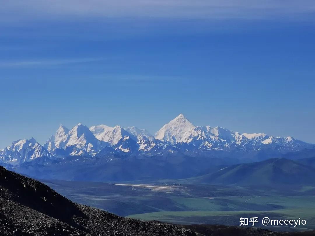 四川雅姆雪山从来都不是谁的附庸这座山自身已顶天立地