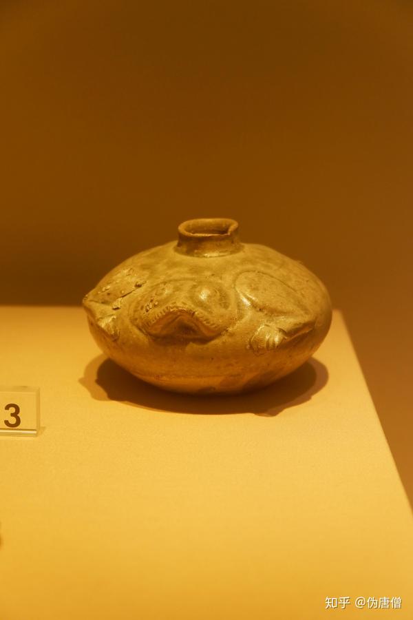 博物馆里的瓷器史3三国吴越窑青瓷羊尊南京市博物馆藏