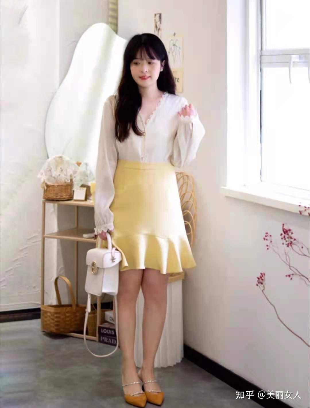 矮个子微胖女生怎么穿搭好看显瘦