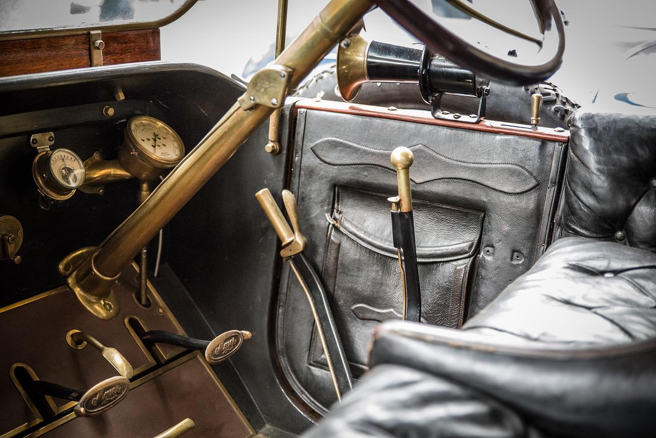 2. 轻奢款型推荐