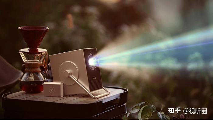 三色激光投影又迎一位彩电巨头进场这释放出啥信号