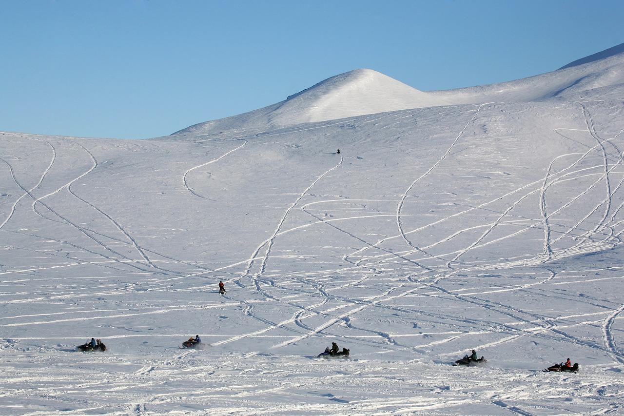 2. 边坡角度计算