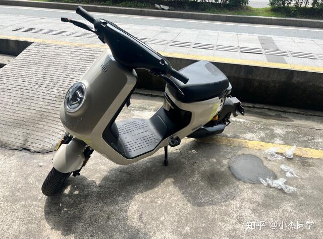 小牛電動車mqil小牛mqil電動車怎麼樣上手半月評測優缺點