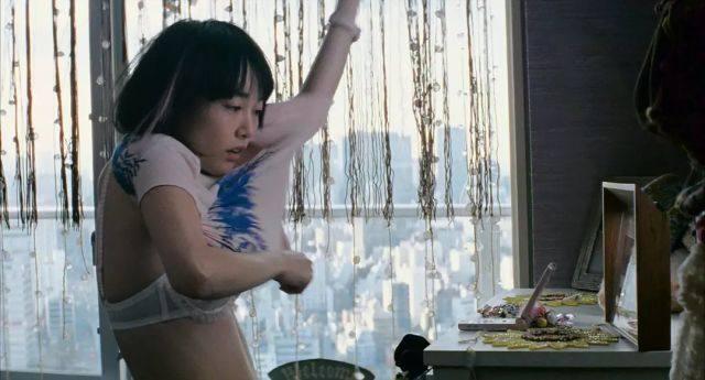 她是日本最敢脱的女明星冷傲叛逆征服好莱坞