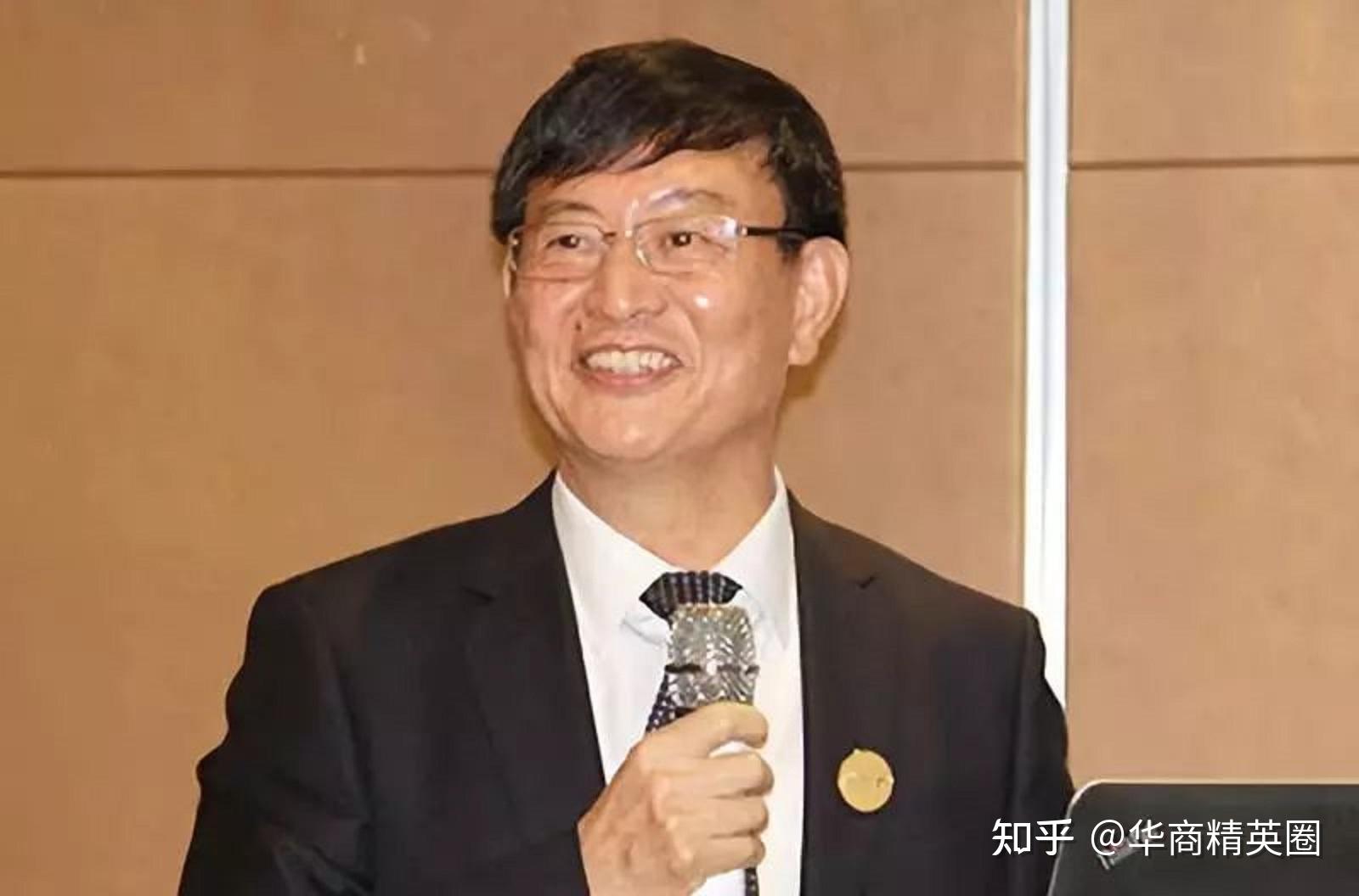 湖北“武汉大黑马”:16岁闯社会,创办民企500强,年营收超200亿 - 知乎