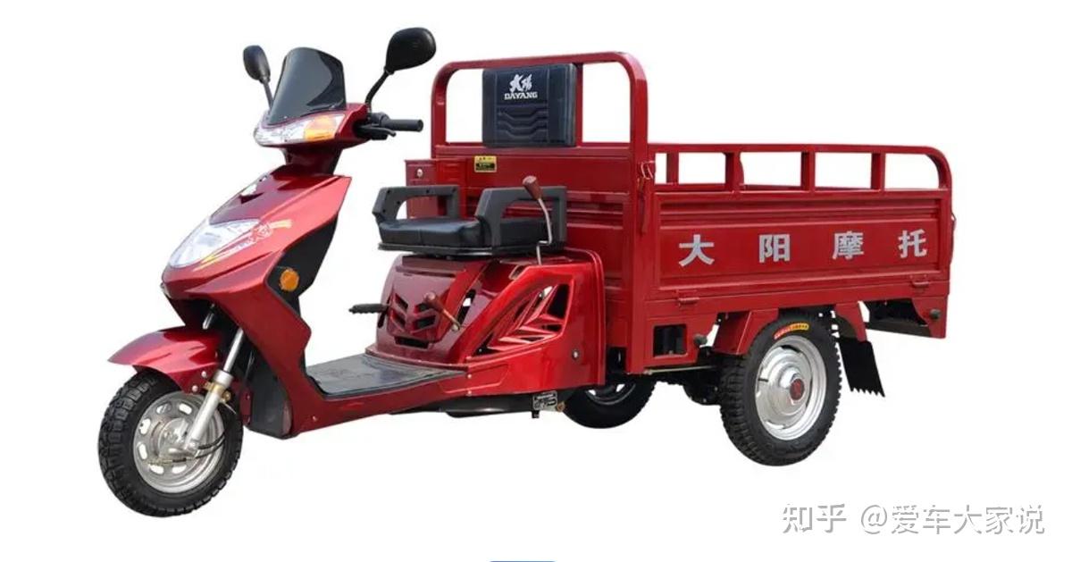 刚好家里有辆三轮摩托车,2008年买的,还是化油器发动机.