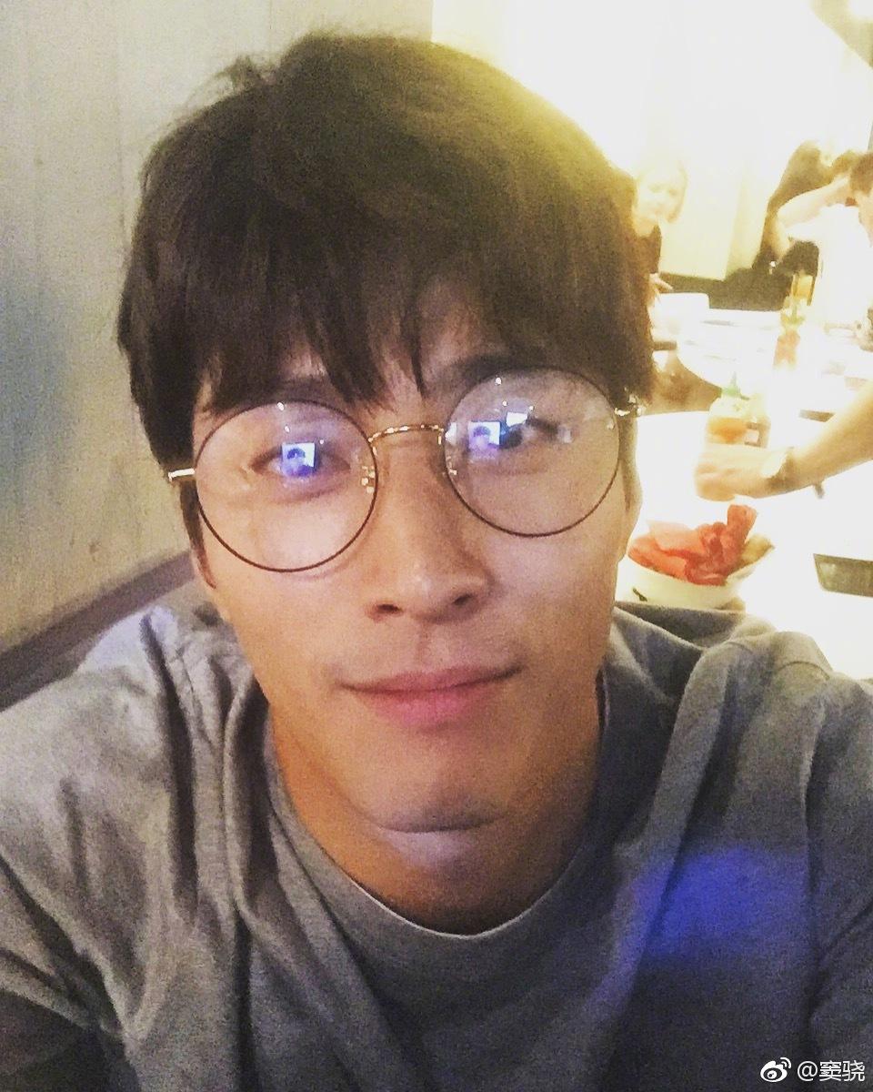 窦骁的美图或搞怪图有哪些?-窦骁帅照