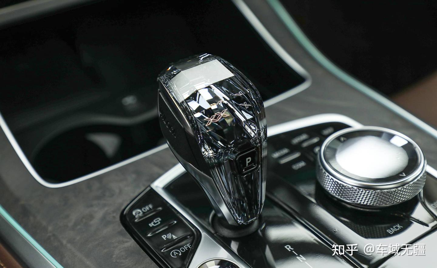 除了沃尔沃，这九款车上都有“水晶档把”，最便宜的只要12万！ - 知乎