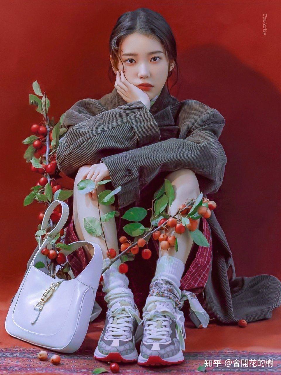 有人来科普一下iu的手滑事件吗