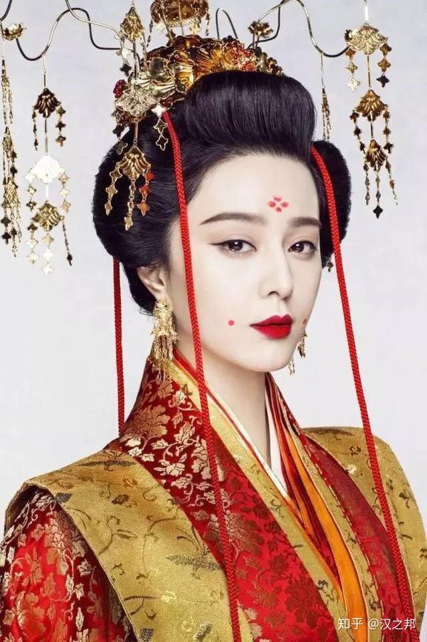 额间“花钿”,一见倾心 - 知乎