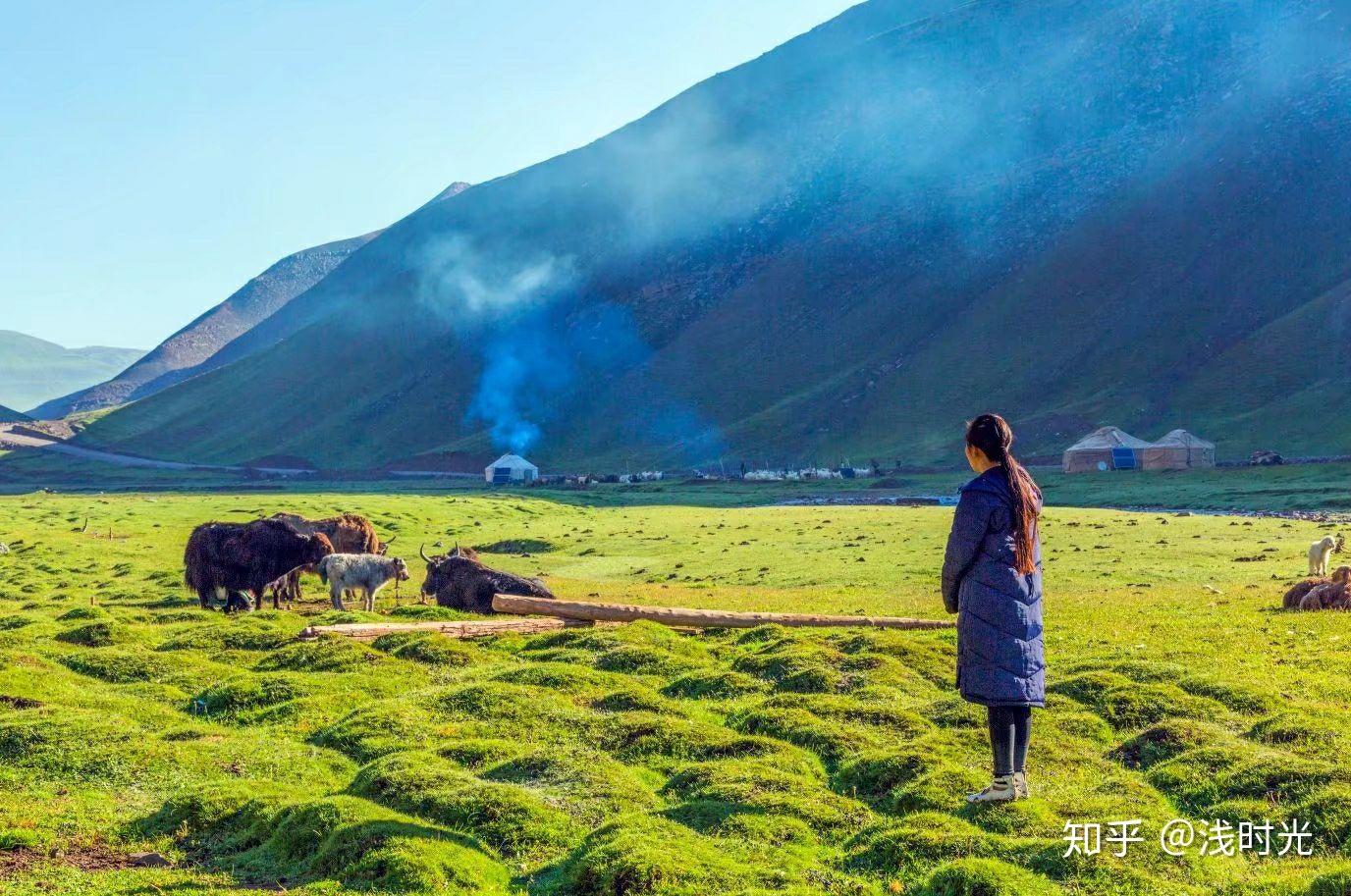 南疆玉其塔什斯姆哈纳中国西极第一村