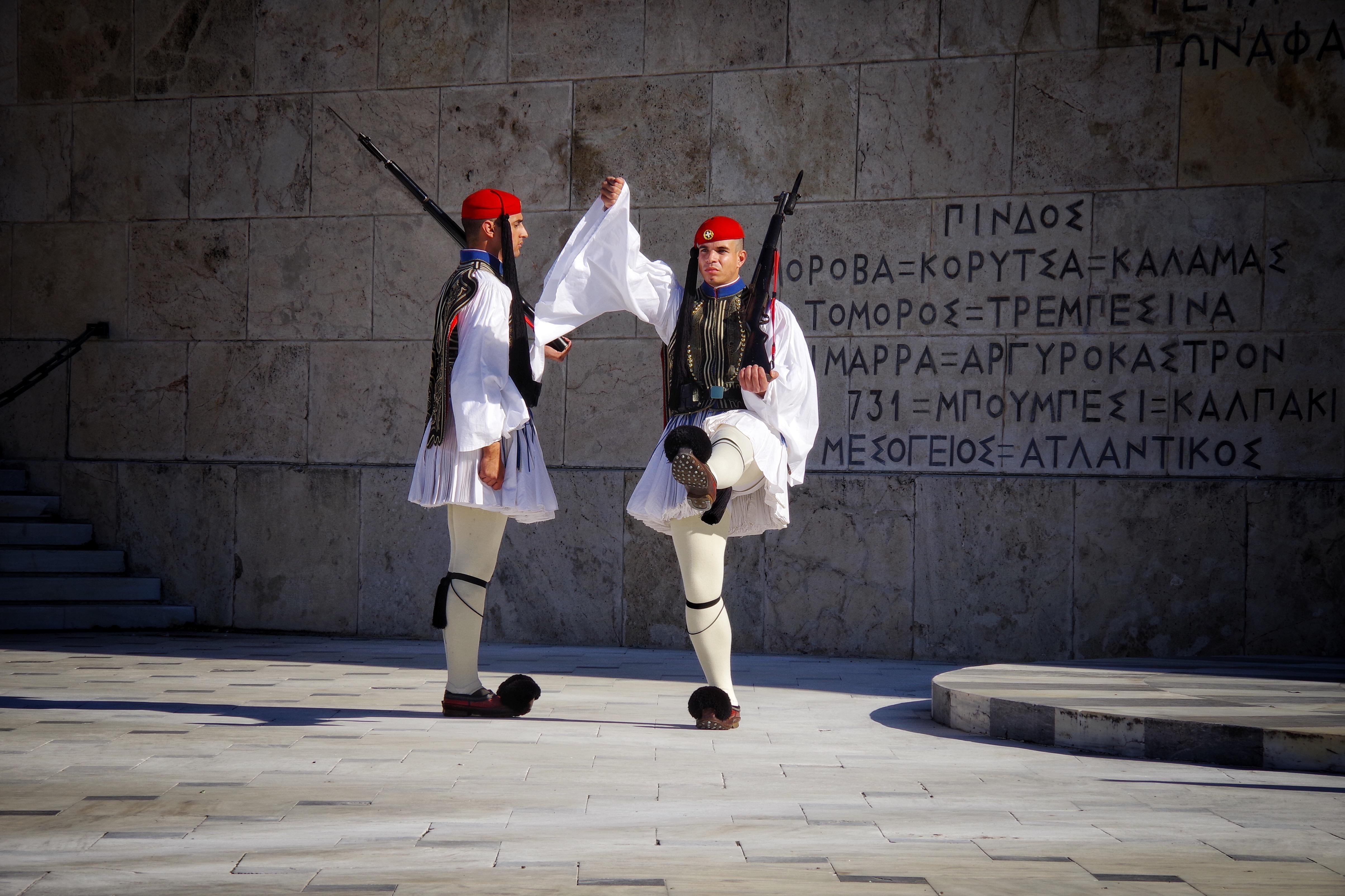 day16 雅典娜抛出了她的橄榄枝