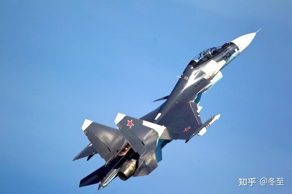 歼16首次亮相国际军事比赛虽然败给了苏30sm但还是破了世界纪录