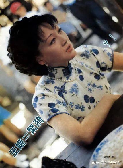 李少红导演的第一部电视剧《雷雨》剧照所以,其实最后如果要是说我拍