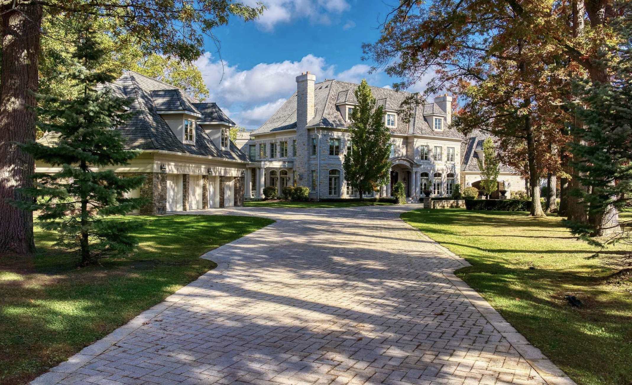 在加拿大什么样的房子才能算豪宅