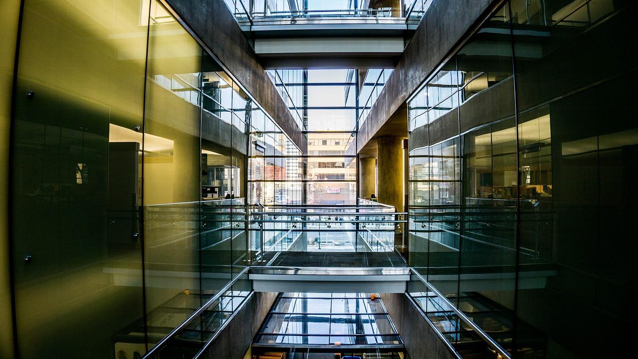 4. 耐晒抗老化材料