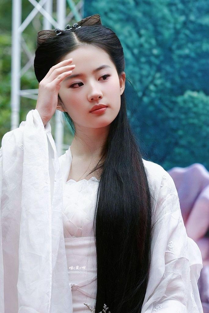 怎么评价刘亦菲的美? - 知乎