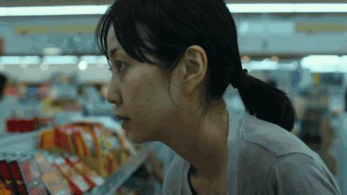 《糟糕的夏天》荒诞犯罪片，全员恶人！