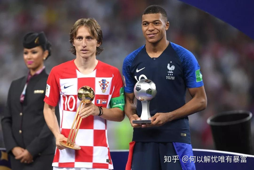 42高卢雄鸡时隔20年再登顶