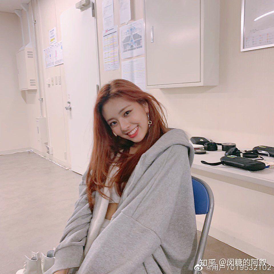 如何评价jyp新女团ITZY成员的颜?