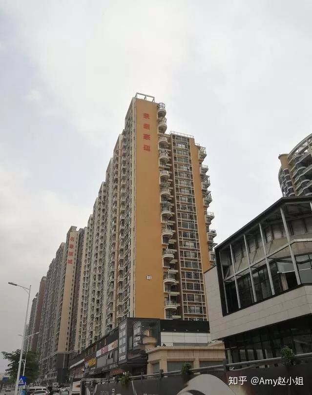 景盛豪庭景盛豪庭景盛豪庭景盛豪庭旁边是名豪丽城(也是一个比较大的