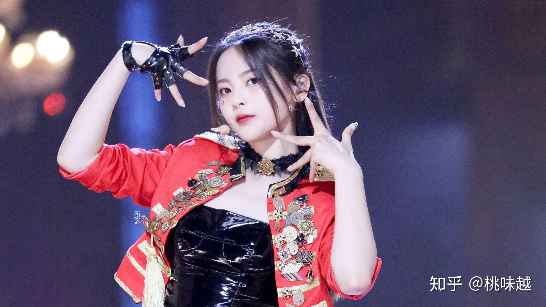 想知道火箭少女101解散之后杨超越还会有舞台吗?