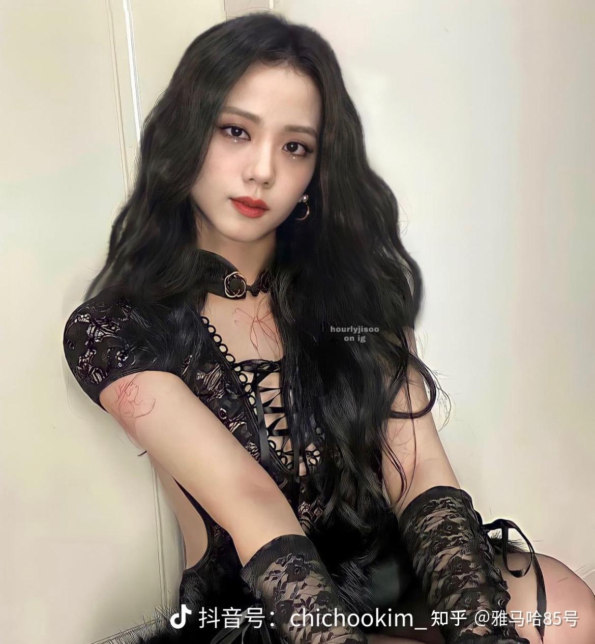 有什么blackpink金智秀适合当头像的图?