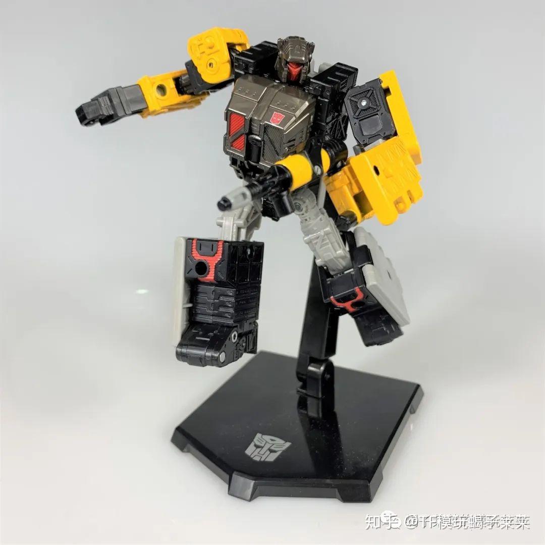 蝎子莱莱的模玩分享66工具人的自我修养地球崛起地出铁匠