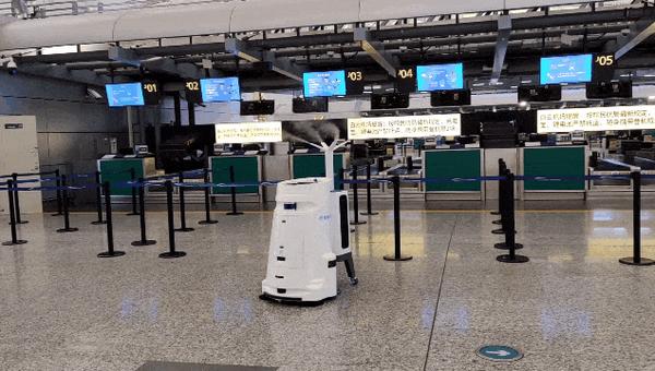 暖心一线作业者健康由防疫消杀机器人来守护