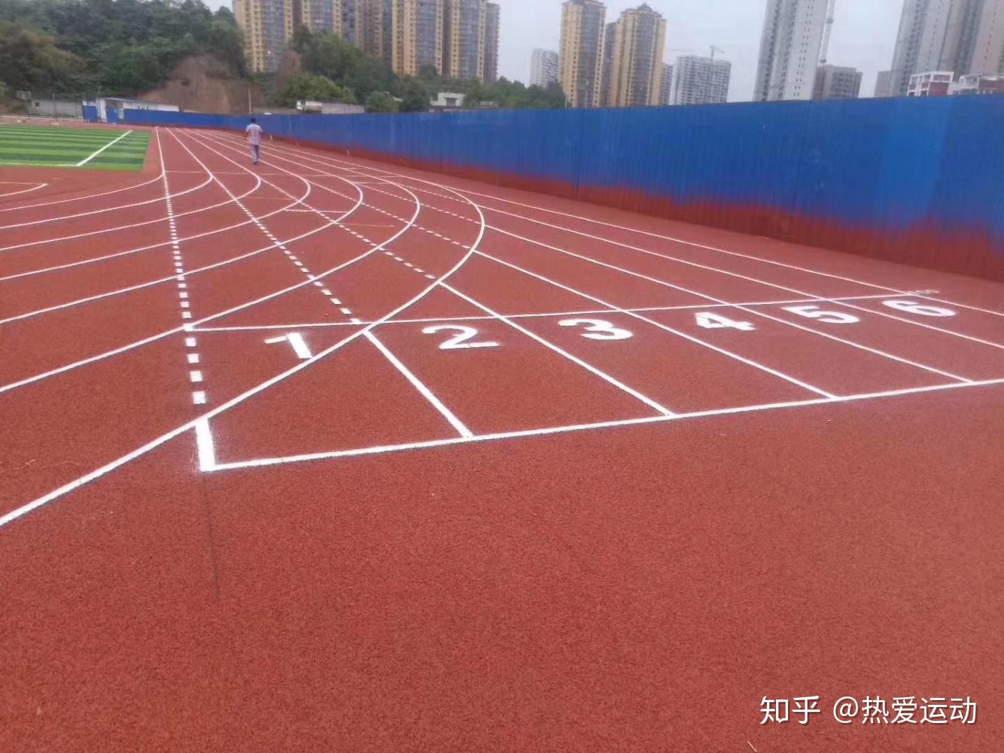 200米起跑线图片