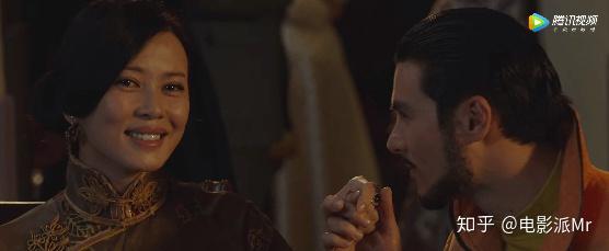 常荔荔的母亲筱月桂(余男 饰) 的情人.