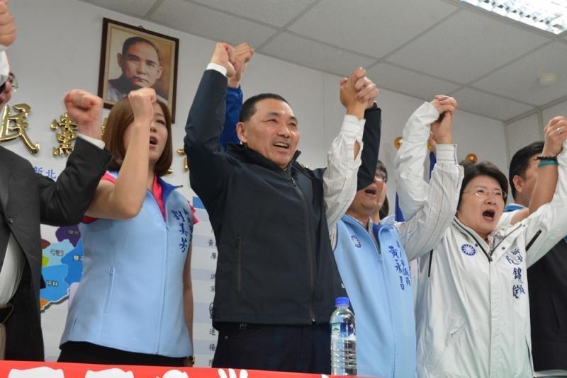 赵少康能扛起蓝营大旗