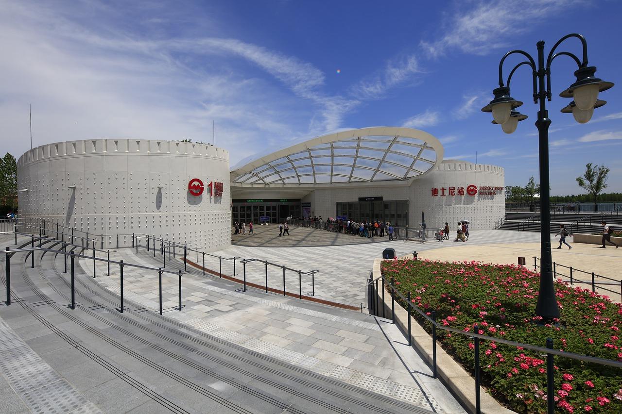 塘沽地铁站附近有什么