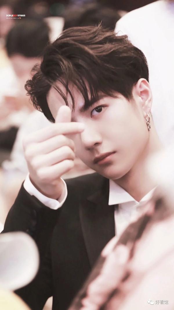 王一博高清壁纸|王一博图片高清无水印