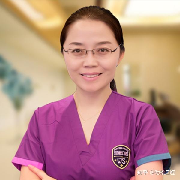徐敏院长为劲松口腔国贸分院全科医生,全职负责国贸分院的美学修复和