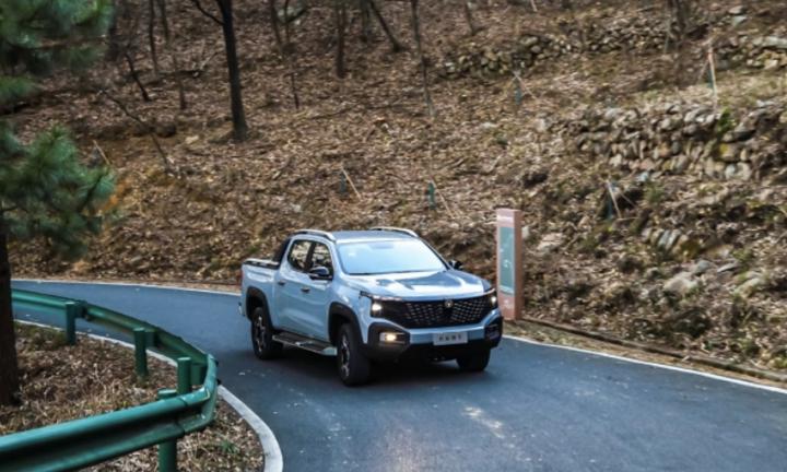 诠释新皮卡全能型新晋选手长安猎手为引领而来