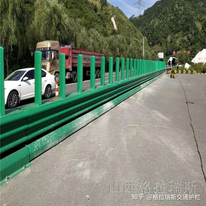 带你了解高速公路预应力开口活动护栏的一些知识 - 知乎
