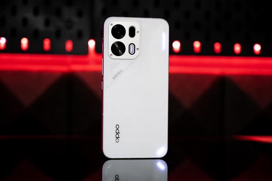 年轻人的潮流机,内置风扇的OPPO K15 Pro,藏着的是实用主义!