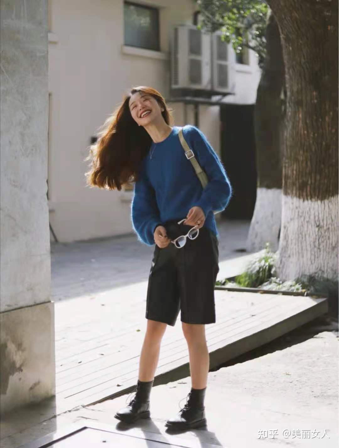 女生春天穿什么颜色的衣服最好看