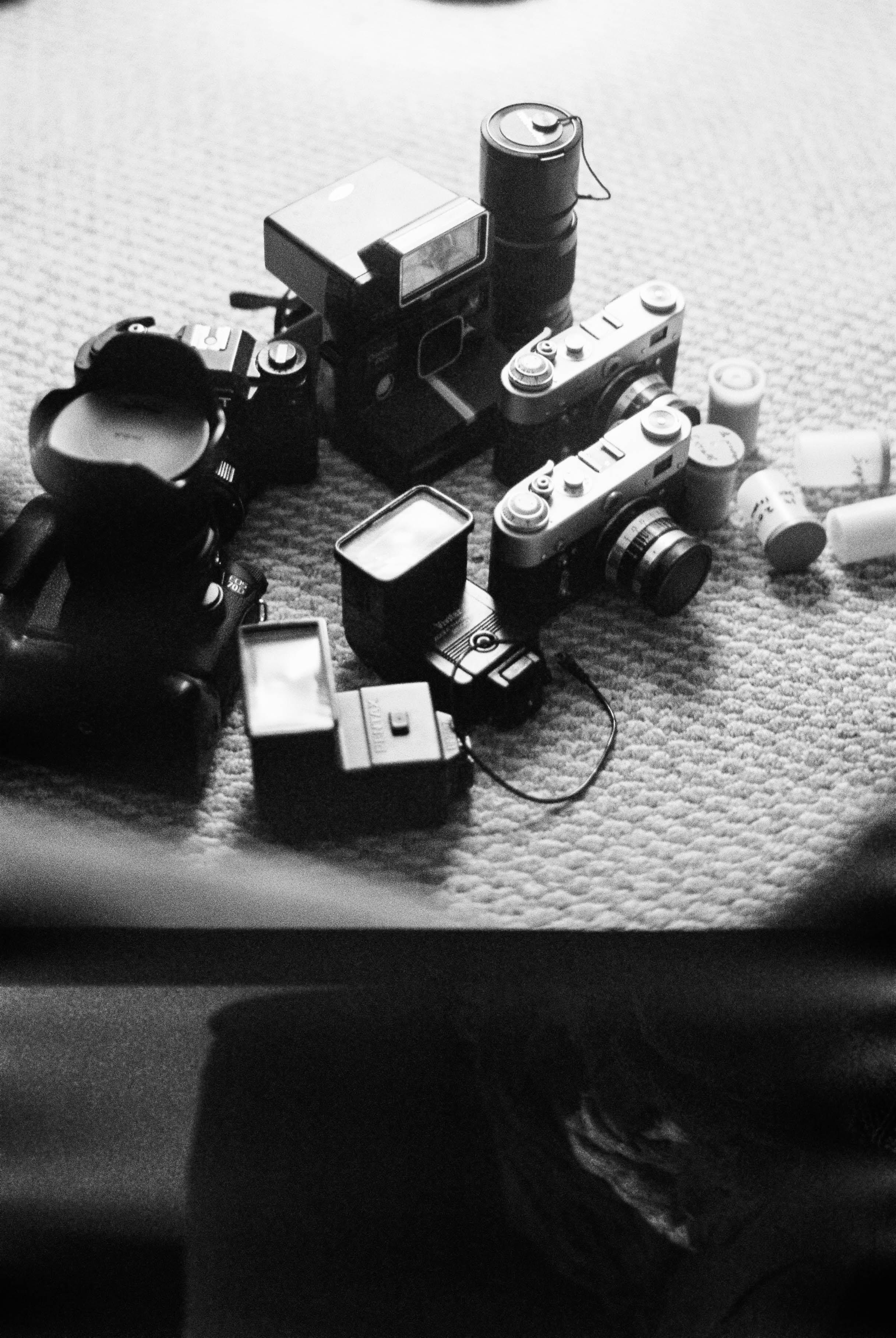 开关怎么有三个孔