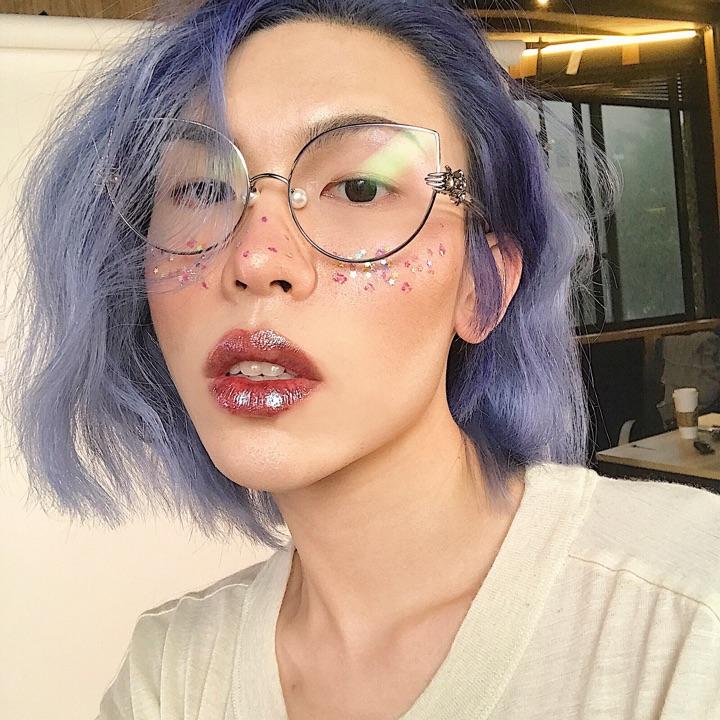 世界范围内有哪些值得关注的美妆博主?