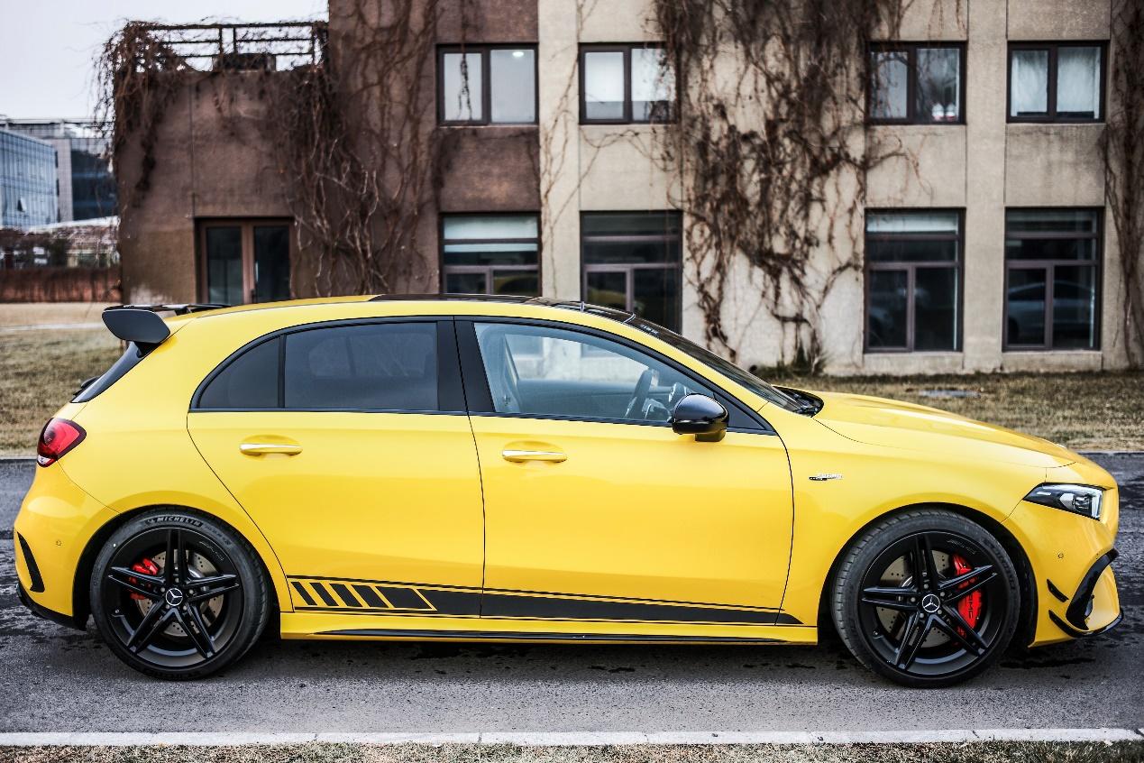试驾奔驰新AMG A45S 我30岁前最想买的车 - 知乎