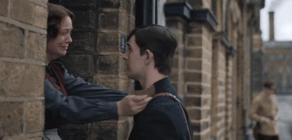 这部战争片没有炮火，《合唱团》却拍出了人性