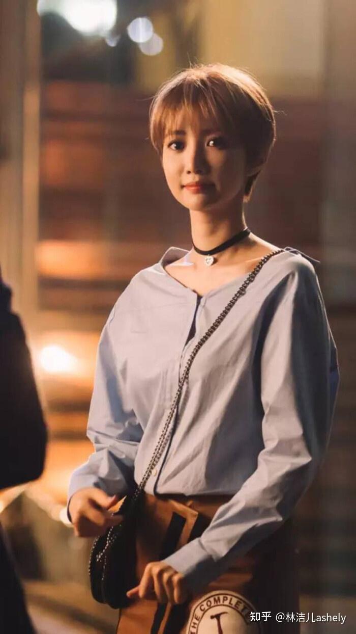 剪了下巴短发的倪妮成新晋姬圈扛把子简直撩人于无形啊