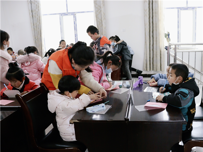 启动会上,青海省儿童福利协会秘书长王义涛同志首先对机构使命和服务
