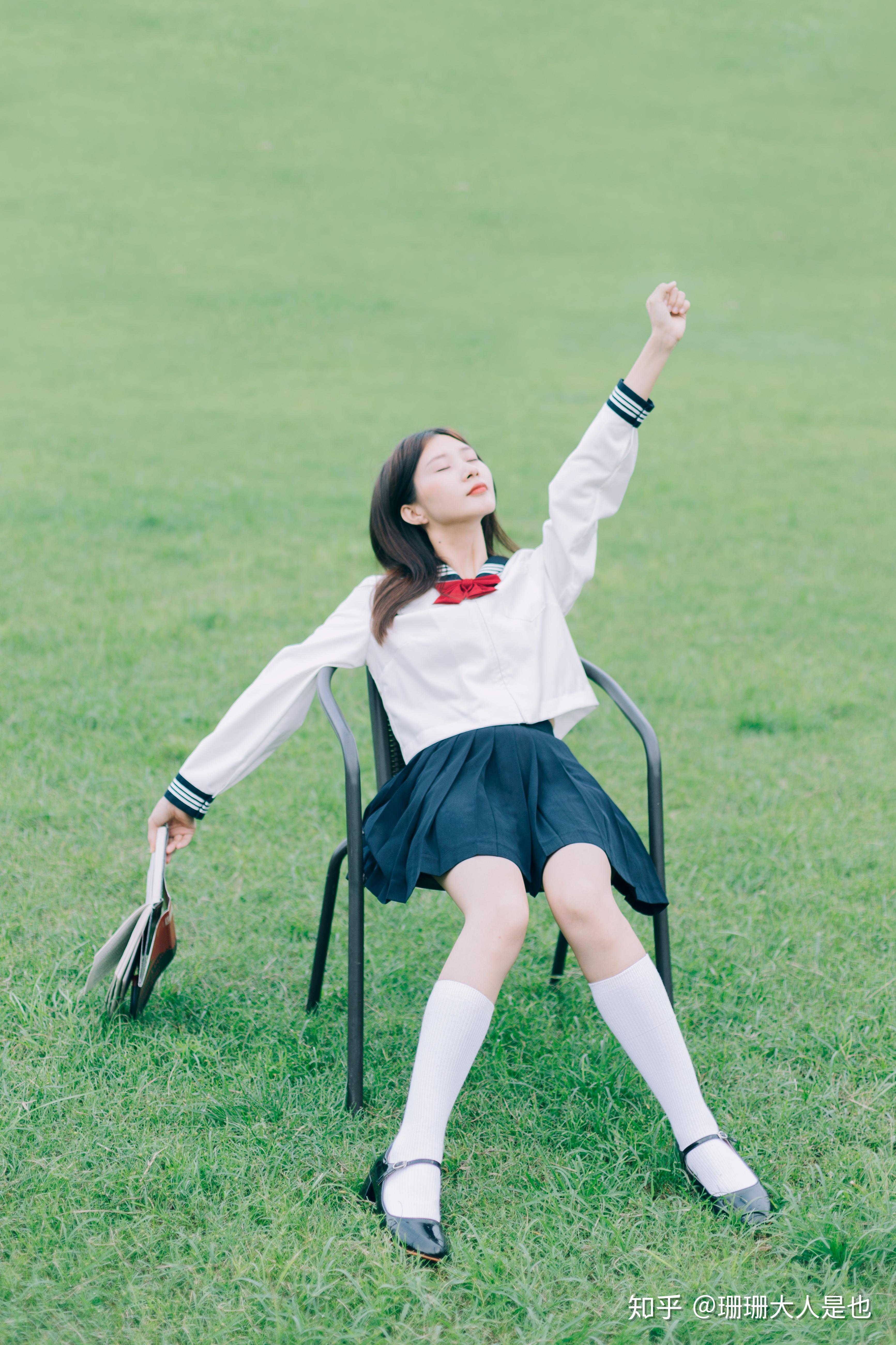 人物集校园jk女孩