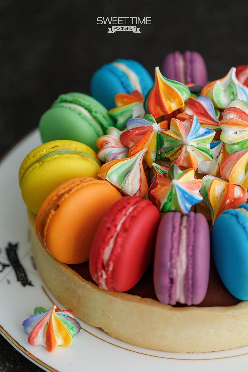 拼音多了一个"o"──"macaroon"或许是因为"macaron"这个字是法文而来