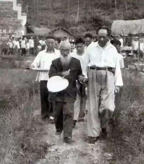 毛泽东之侄毛楚雄,6个月入狱8岁丧父,19岁壮烈牺牲- 知乎 毛泽东之侄毛楚雄,6个月入狱8岁丧父,19岁壮烈牺牲- 知乎