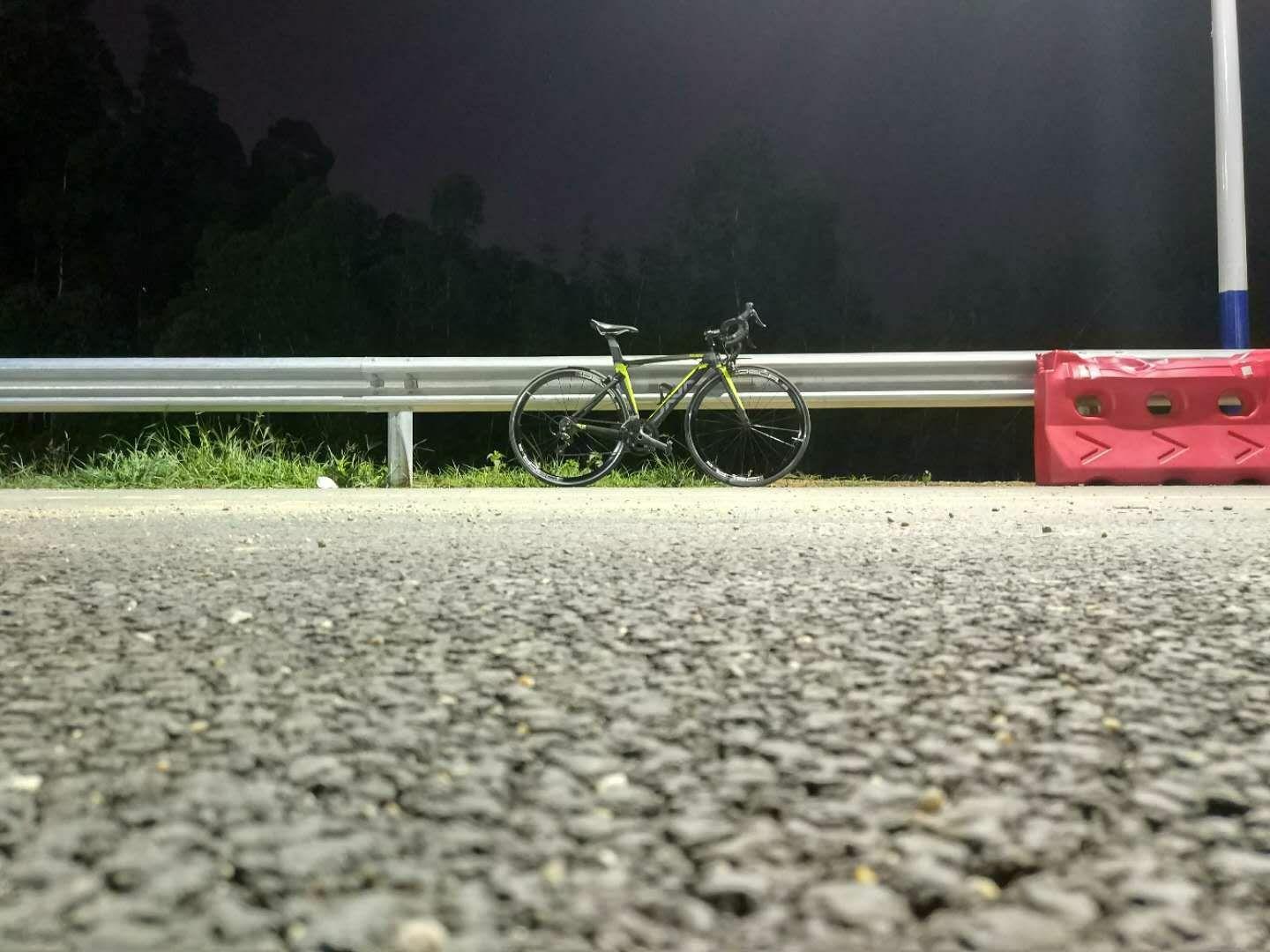 半岛体育- 半岛体育官方网站- 百家乐棋牌返水最高平台 2025最新黄金急跌后2月3日投资者终懂：所有亏损皆源于“贪”